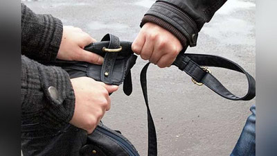 Изрображение 'В ПСКЕНТЕ ДОБЫЧЕЙ ГРАБИТЕЛЯ СТАЛИ ... 2 ТЫСЯЧИ СУМОВ И БУХАНКА ХЛЕБА'