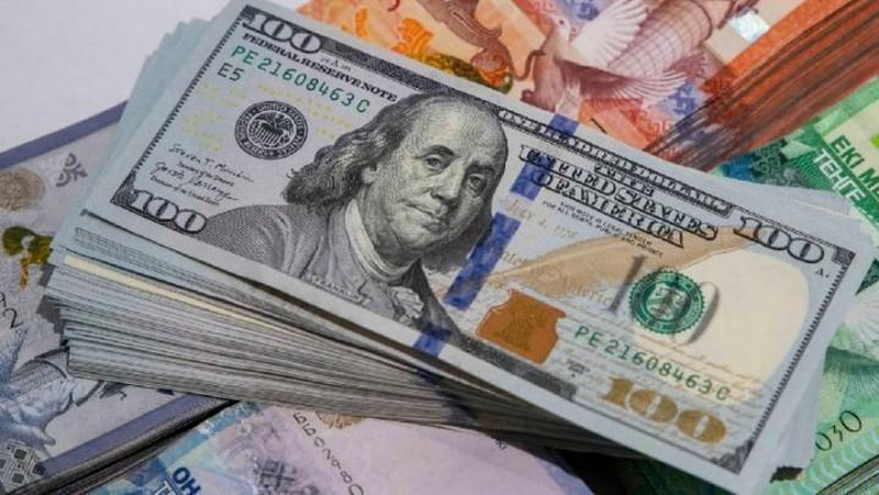 'O`zbekistonda dollarning rasmiy kursi yana ko`tarildi'ning rasmi