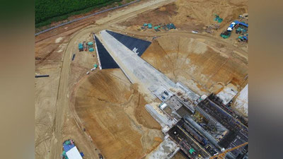 Изрображение 'Группа рабочих из Узбекистана отправилась на стройплощадку космодрома в Амурской области'