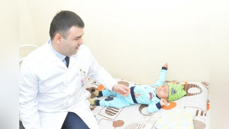'Tanasidan 16 dona igna topilgan bola taqdiriga oydinlik kiritildi'ning rasmi