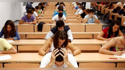 'Adolat qaerda yoxud 105 nafar talaba nega kursdan qoldirildi?'ning rasmi