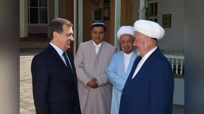 '​Президент Шавкат Мирзиёев Имом Термизий жомеъ масжидида бўлди 'ning rasmi