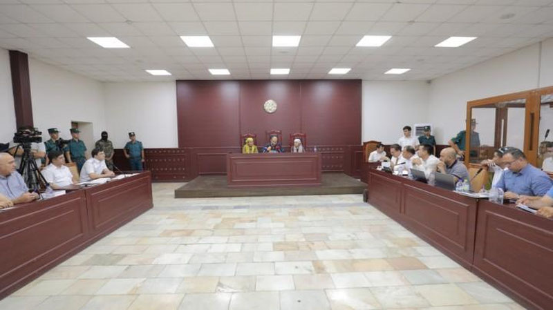 '“Dok-1 Maks” dori vositasi bilan bog`liq jinoyat ishi yuzasidan 21 kishi sud qilinmoqda'ning rasmi