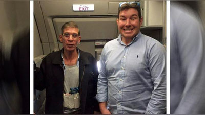Изрображение 'Новые детали захвата лайнера EgyptAir: угонщик делал селфи с заложниками'