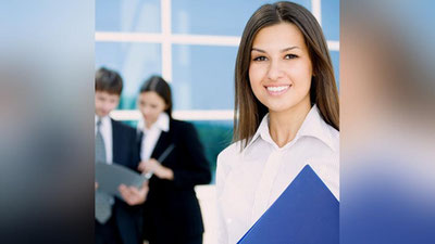 'Юридик маълумотга эга бўлмай қайта тайёрлашдан ўтиб юридик хизматда ишлаш мумкин бўлади'ning rasmi