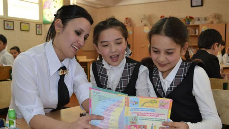 'FILOLOGIYa FANLARI O`QITUVChILARINING RESPUBLIKA FORUMI O`TKAZILDI'ning rasmi