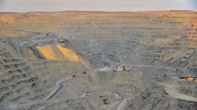 'ФВВ Зарафшонда тилла қумини ковлаш пайтида 40-50 кишини қум босиб қолгани ҳақидаги хабарга изоҳ берди'ning rasmi