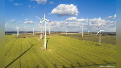 '18 та шамол ва қуёш электр станцияларини ишга тушириш режалаштирилмоқда'ning rasmi