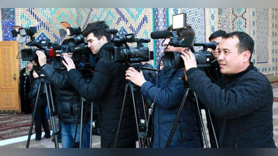 Изрображение 'ТУРИСТАМ РАЗРЕШАТ ПРОВОДИТЬ ФОТО- И ВИДЕОСЪЕМКУ В ОБЩЕСТВЕННЫХ МЕСТАХ'