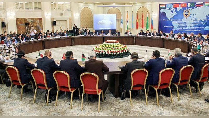 'MDH HUKUMAT RAHBARLARI KENGAShIDA O`NDAN ORTIQ HUJJAT IMZOLANDI'ning rasmi