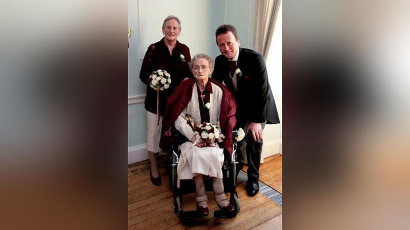 'Kelinning eng keksa dugonasi'ning rasmi