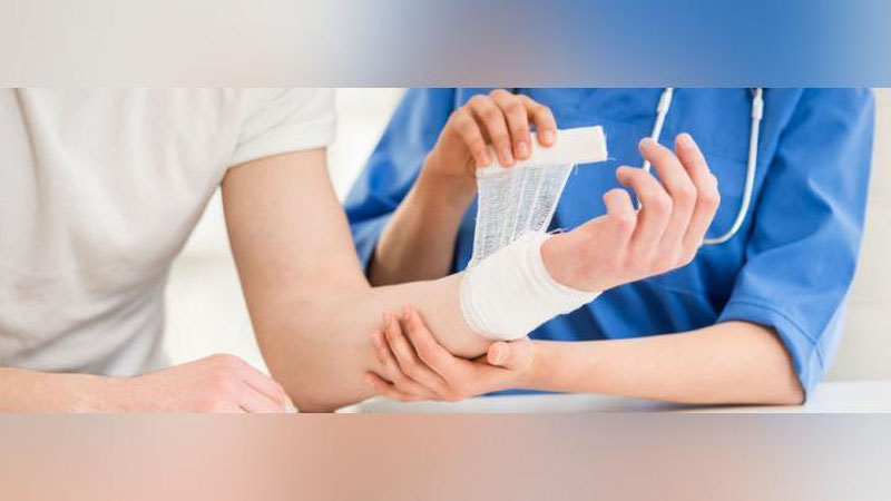 '«ИШ ЖОЙИДА ОЛИНГАН ЖАРОҲАТ КИМНИНГ БЎЙНИДА?»'ning rasmi