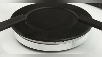 Изрображение 'Низкое давление газа и отключения света Минэнерго снова объясняет сезонным фактором'