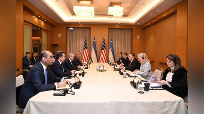 'O`zbekiston va AQSh o`rtasidagi strategik hamkorlikni mustahkamlash bo`yicha muzokaralar boshlandi'ning rasmi