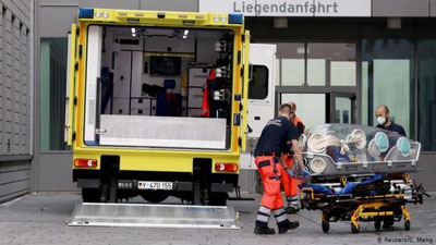 'Merkel Rossiyadan Navalniyni zaharlaganlarni topishni so`ramoqda'ning rasmi