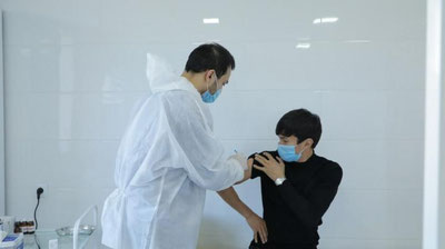 'O`zbekistonda byudjet tashkilotlarda ishlamaydiganlar uchun koronavirusga qarshi emlash pullikmi?'ning rasmi