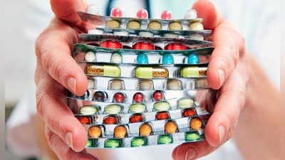 Изрображение 'В движении "Юксалиш" призвали ограничить рекламу лекарственных препаратов в СМИ'