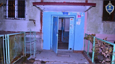 'Sergelidagi ko`p qavatli uy oldida 28 yoshli fuqaro yigit va qizni pichoqladi'ning rasmi