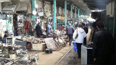 'Yangiobod bozorida o`zini nazoratchiman deb janjal ko`targan ayol sotuvchi tomonidan kaltaklandi'ning rasmi