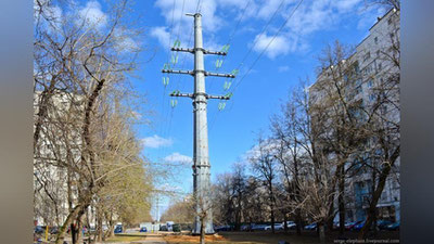 Изрображение 'На каком расстоянии от жилых зданий должны проходить линии электропередач?'