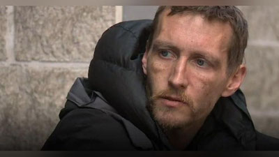 '​Манчестерда рўй берган терактда ярадорларга ёрдам берган дайди йигитга уй олиш учун пул йиғилди'ning rasmi