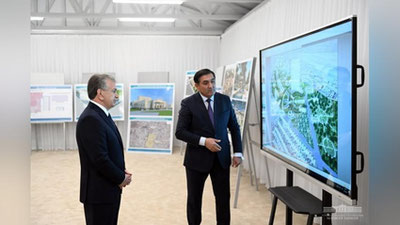 'Шавкат Мирзиёев Хоразмда режалаштирилган бунёдкорлик лойиҳалари тақдимоти билан танишди'ning rasmi