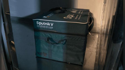 Изрображение 'Российскую вакцину от коронавируса доставили в Узбекистан'