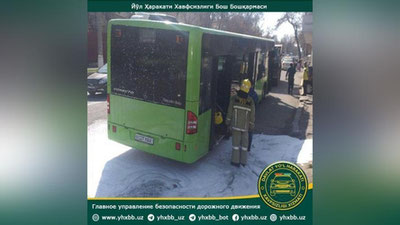 'Chilonzorda avtobusning dvigatel qismidan yong`in chiqdi (Video)'ning rasmi