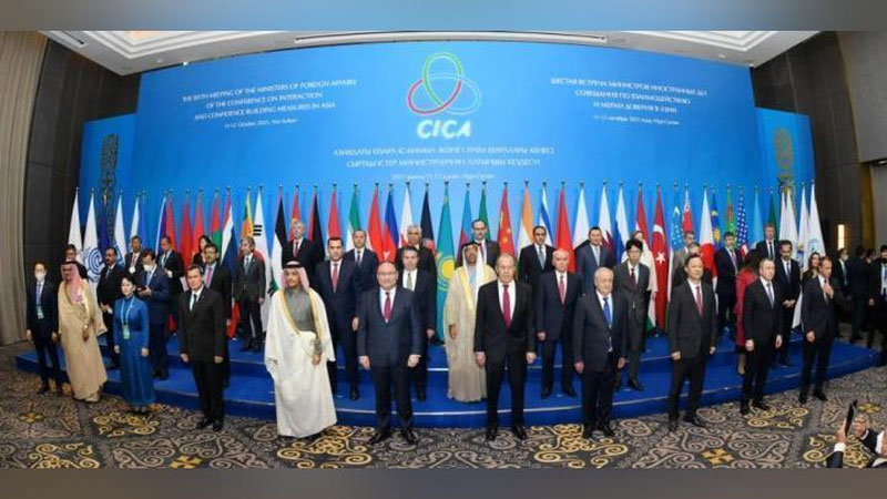 'Абдулазиз Камилов ташқи ишлар вазирларининг VI йиғилишида иштирок этди'ning rasmi