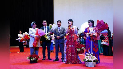 '"Муҳаббат баҳори" фильмининг катта тақдимоти ўтказилди'ning rasmi