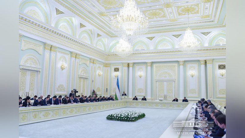 Изрображение 'ПРЕЗИДЕНТ ПРОВЕЛ СОВЕЩАНИЕ ПО ВОПРОСАМ ВНЕШНЕЙ ПОЛИТИКИ (ВИДЕО)'