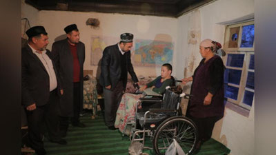 '“Vaqf” xayriya jamoat fondi qashqadaryolik oila uchun uy qurib berdi'ning rasmi