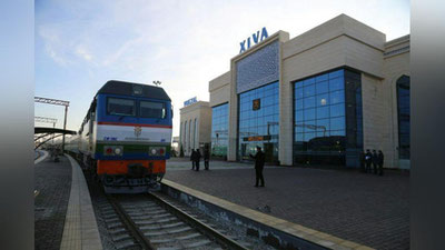 Изрображение 'В ХИВЕ ОТКРЫЛСЯ ЖЕЛЕЗНОДОРОЖНЫЙ ВОКЗАЛ (ФОТО)'