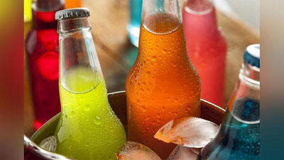 'Jazirama kunlarda shirin va gazlangan ichimliklar ichish tavsiya etilmaydi'ning rasmi