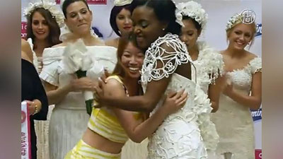 'AQShda qog`ozdan yaratilgan to`y liboslari tanlovi bo`lib o`tdi'ning rasmi