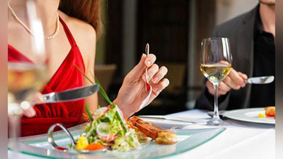 '​ZIYoFATGA BORASIZMI? ETIKET QOIDALARI BILAN TANIShING!'ning rasmi