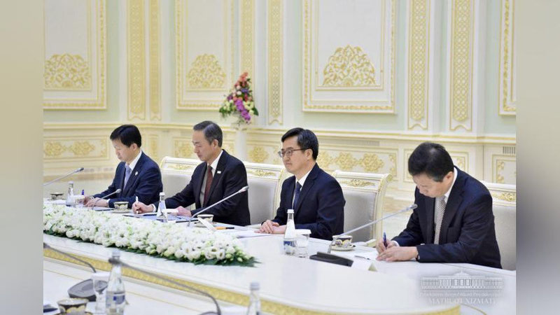 Изрображение 'ВИЦЕ-ПРЕМЬЕР РЕСПУБЛИКИ КОРЕЯ ВЫРАЗИЛ ПРЕЗИДЕНТУ БЛАГОДАРНОСТЬ ЗА ВВЕДЕНИЕ БЕЗВИЗОВОГО РЕЖИМА'