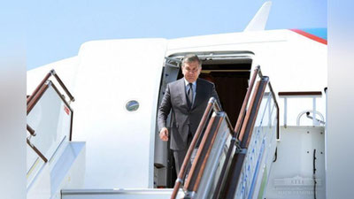 'Prezident Farg`onaga keldi'ning rasmi