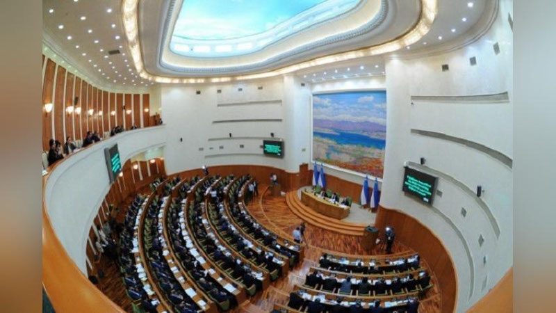 'Олий Мажлис Сенати ҳузурида Ёшлар парламенти ташкил этилади'ning rasmi