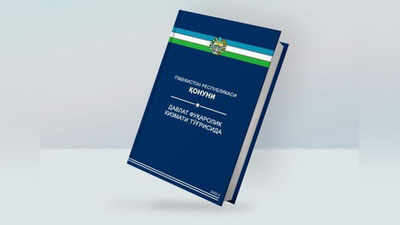 'Мирзиёев "Давлат фуқаролик хизмати тўғрисида"ги Қонунни имзолади'ning rasmi
