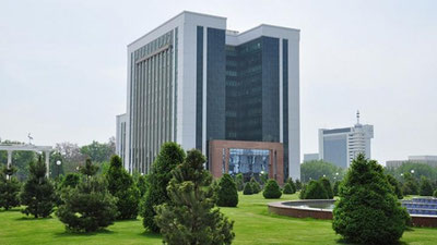 'Moliya vazirligi bosh sovrini 4 mln so`mdan ortiq bo`lgan tanlov e`lon qildi'ning rasmi