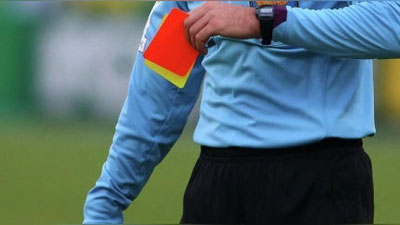 Изрображение 'Аргентинский футболист убил судью из-за красной карточки'