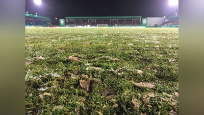 '“Borussiya D” ishtirokidagi o`yin sifatsiz chim tufayli qoldirildi'ning rasmi