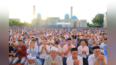 'Рамазон ҳайити намозини ҳудудларда ўқиладиган вақтлари маълум қилинди (рўйхат)'ning rasmi