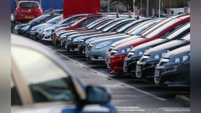 '1 январдан автомобиль сотиб олганлик учун йиғим тўлиқ бекор қилинди'ning rasmi