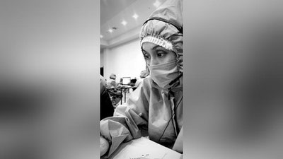 Изрображение 'Севара Назархан поработала на линии Call-центра 1197'