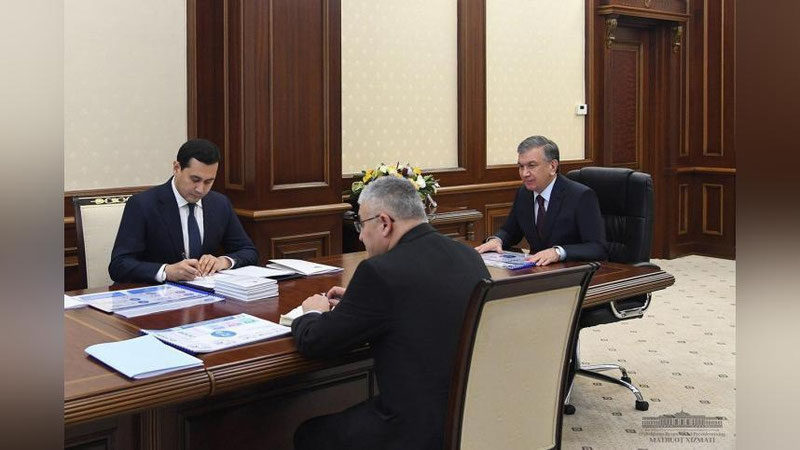 'Shavkat Mirziyoev BAA va Yaponiya bilan hamkorlikdagi loyihalarning amalga oshirilish holati bilan tanishdi'ning rasmi