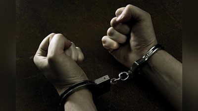 'Xovosda fuqarolarni o`qishga kiritib qo`yishni va`da qilgan firibgarlarning kirdikorlari fosh bo`ldi'ning rasmi