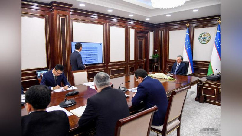 'Navoiy kon-metallurgiya kombinati zamonaviy kompaniyaga aylantiriladi'ning rasmi