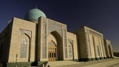 'O`ZBEKISTONDAGI ENG YIRIK MASJIDDA AZON OVOZ KUChAYTIRGIChLAR ORQALI YaNGRAY BOShLADI (VIDEO)'ning rasmi